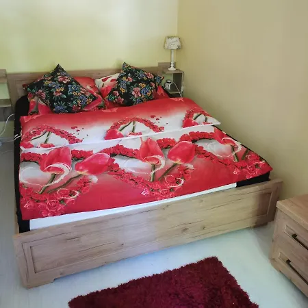 Mieszkanie Dwupokojowe Na Wsi W Domu Dwurodzinnym *