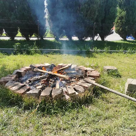 Mieszkanie Dwupokojowe Na Wsi W Domu Dwurodzinnym